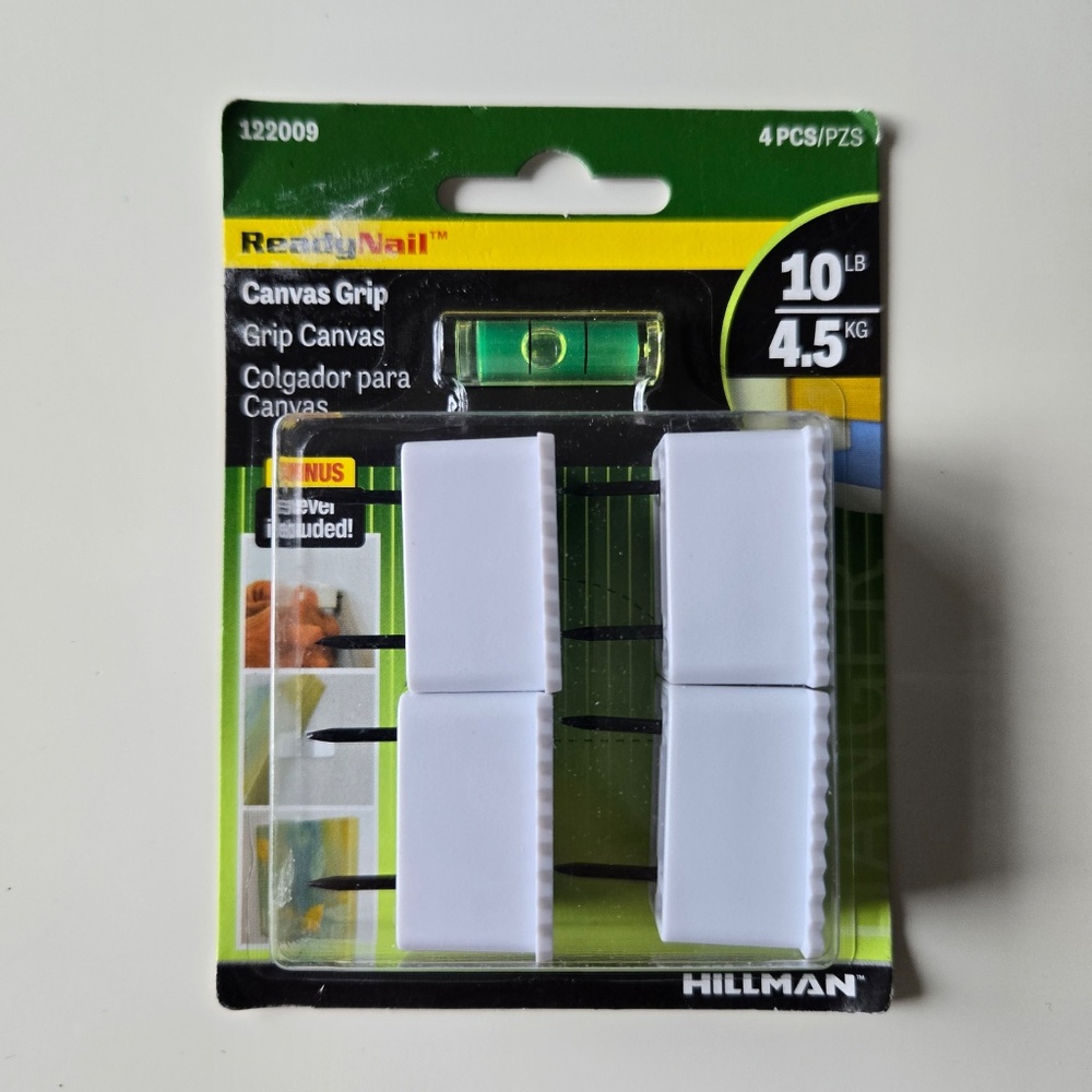 🌺 Hillman ReadyNail™ Canvas Grip Hangers (4-Pack)